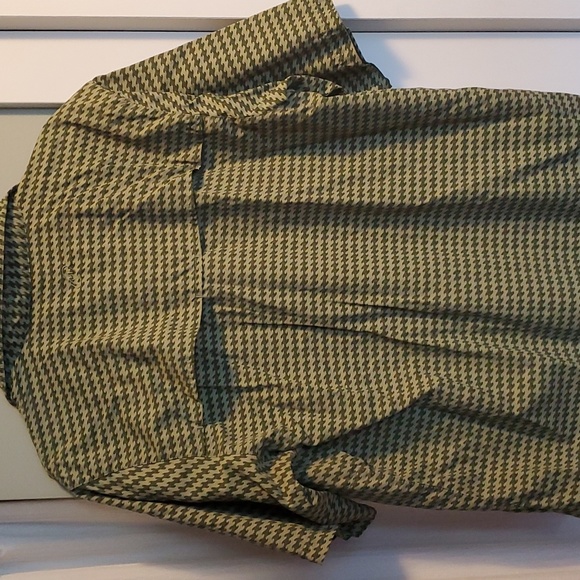 (3 For $20) Cloudveil top - Picture 4 of 7